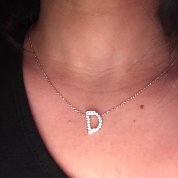 D initial Rhodium necklace - Picture 3 of 3